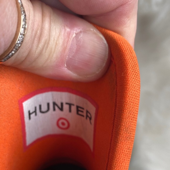 Hunter Women’s Olive and Orange Rain Boots - Picture 10 of 10